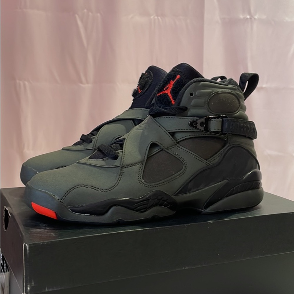 Jordan 8 Retro Take Flight size 5 Youth